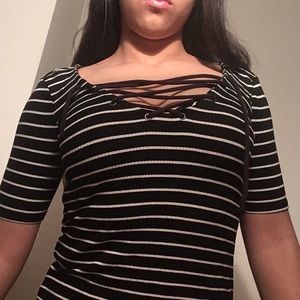 striped criss-crossed tee